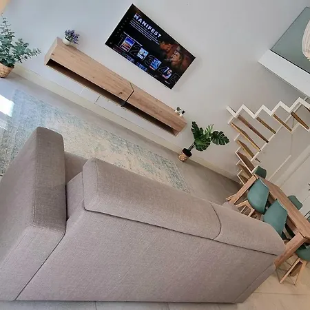 Classy Homes - Acquamarina Apartmán